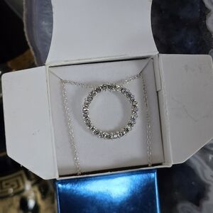 Vintage Avon Circle Necklace Clear NWT